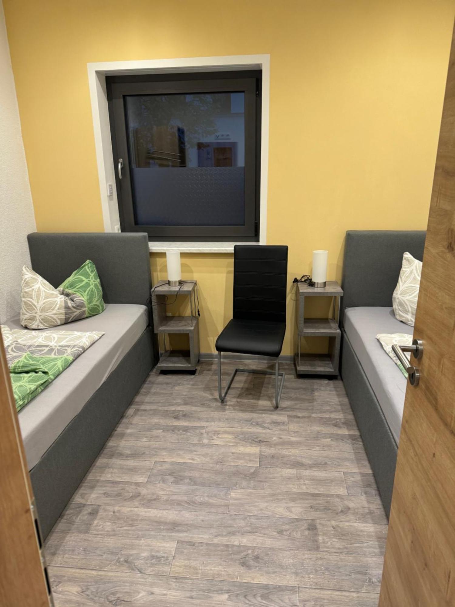 Ferienwohnung Zeitler Treuen Bagian luar foto