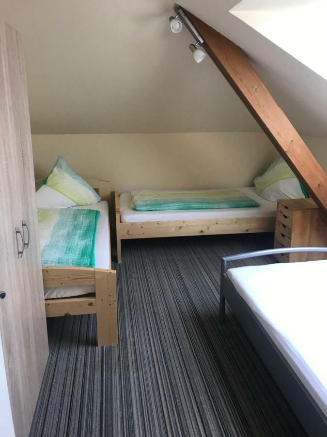 Ferienwohnung Zeitler Treuen Bagian luar foto